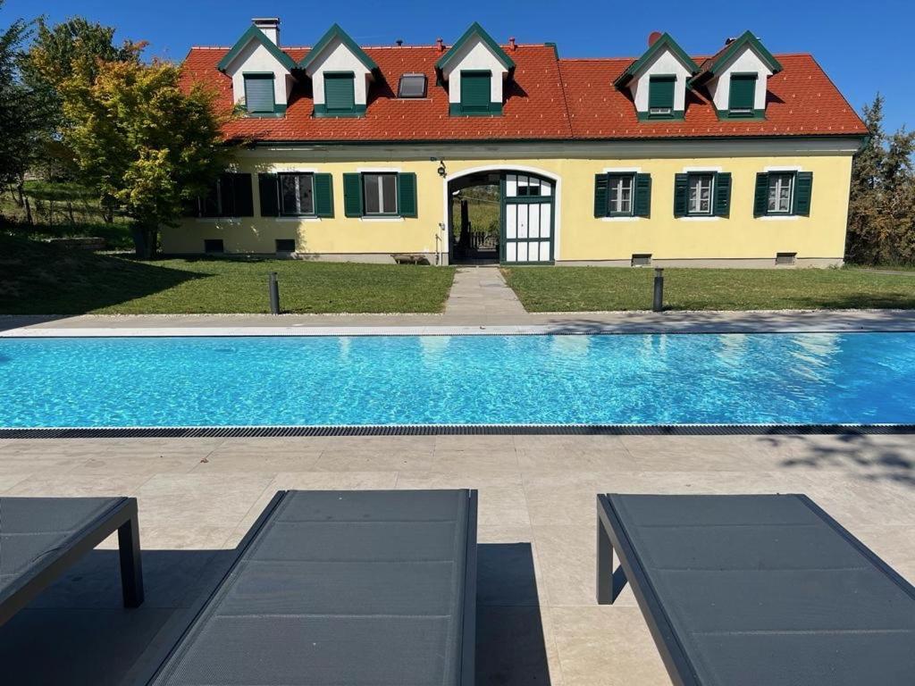 Landhaus Dasthomas Henndorf im Burgenland Exterior foto